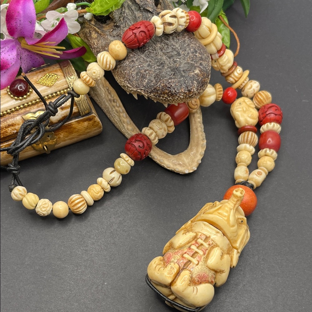 Bone, coral, stone and cinnabar beaded necklace vintage  C28